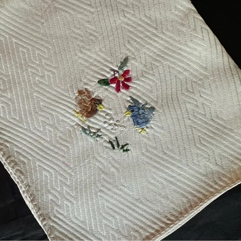 Vintage Bird Motif Embroidered Cream Silk Napkin